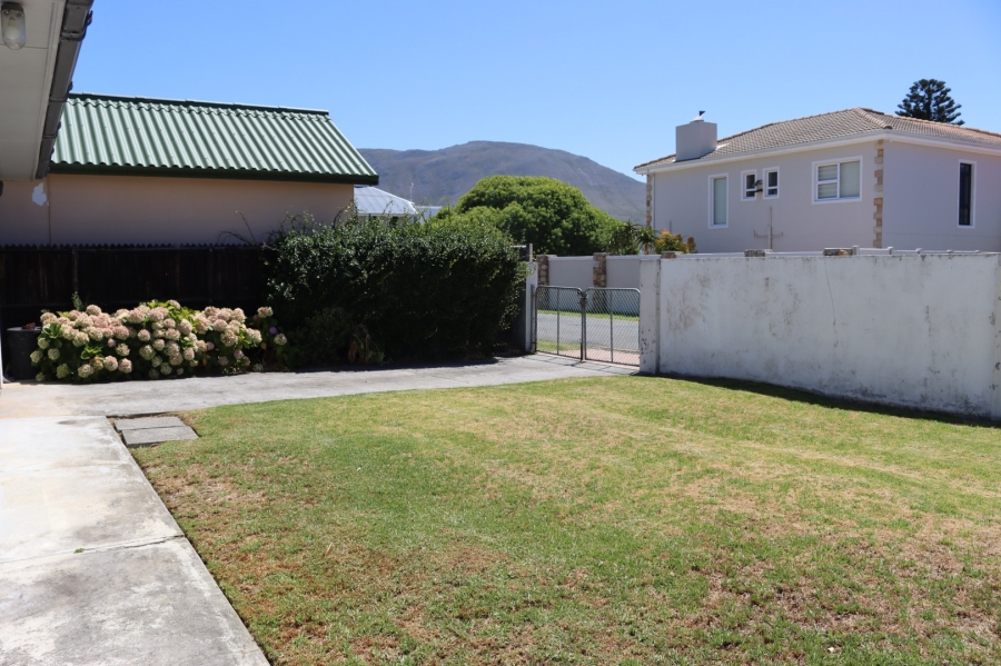 4 Bedroom Property for Sale in Kleinmond Western Cape